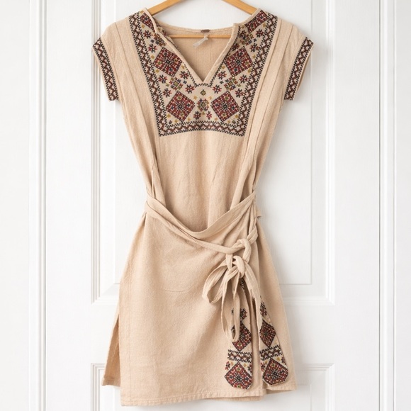 Free People Boho Embroidered Wrap Dress SP Beige Cotton Mini Festival Tie Waist - Picture 2 of 11